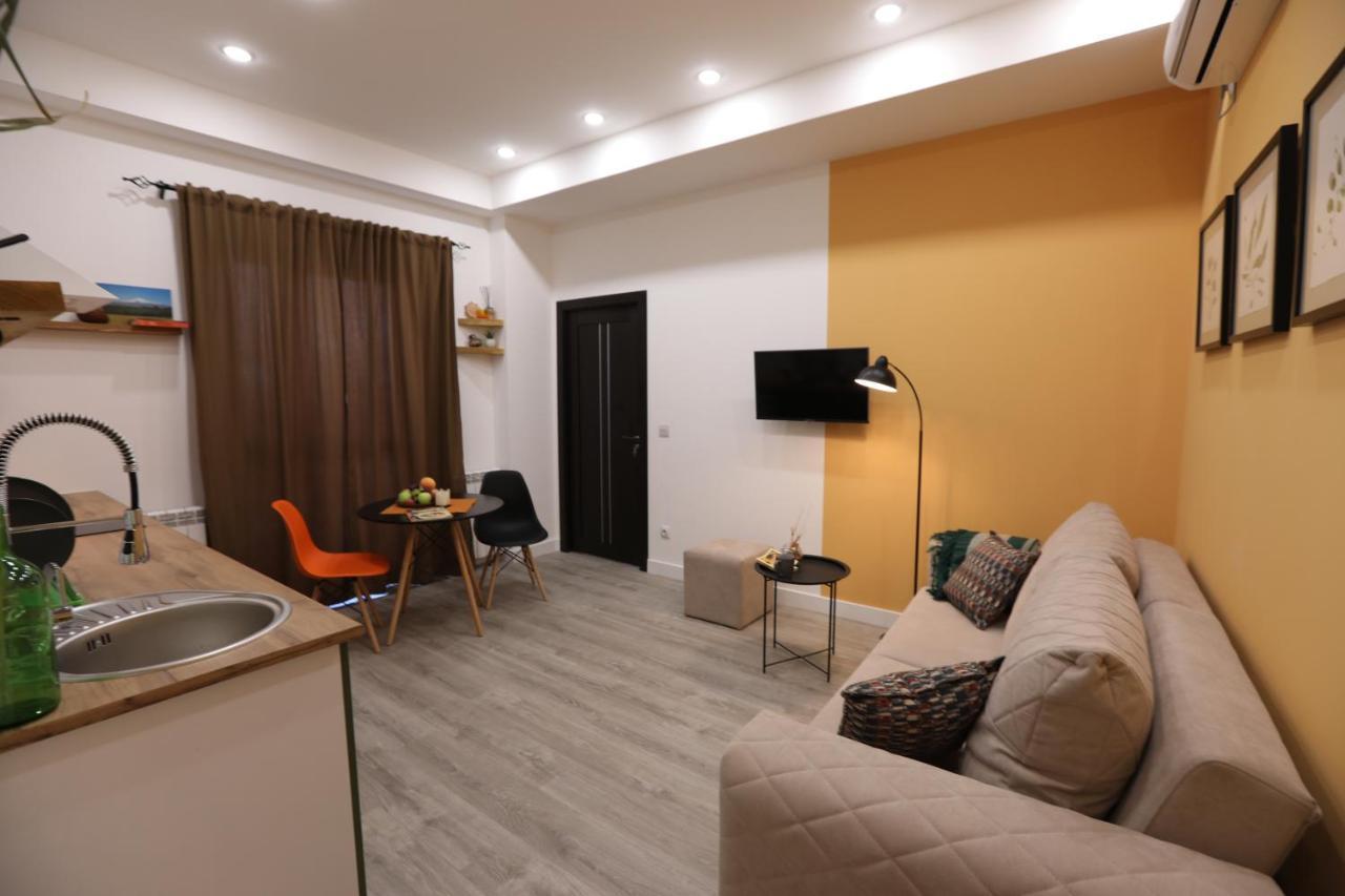 Hotelise I Tulip Apartment Erywań Zewnętrze zdjęcie